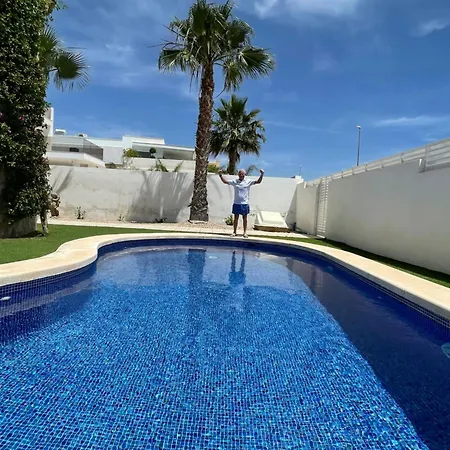 Luxury 6 Bed La Marina Alicante Villa *